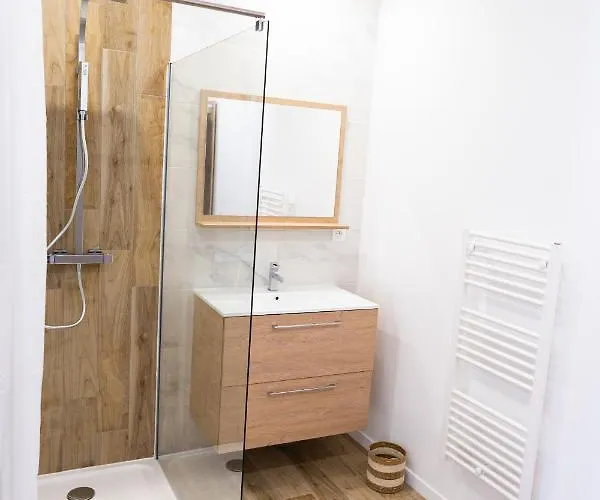 Apartmán Spacieux Avec Parking Prive A