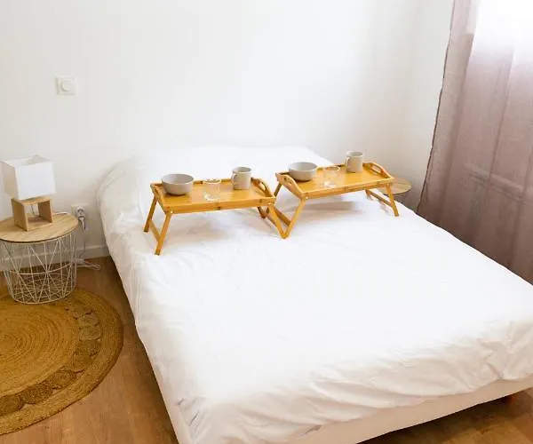 Apartmán Spacieux Avec Parking Prive A Saumur